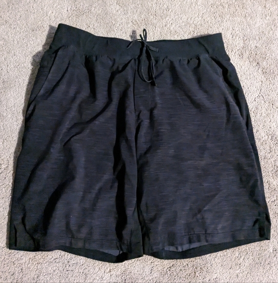 Lululemon Mens T.H.E. Short size XL - Picture 7 of 8